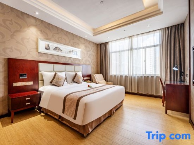 Deluxe Double Suite