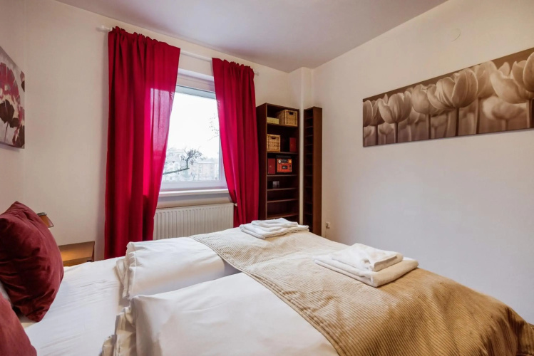 Minded Manor Apartment