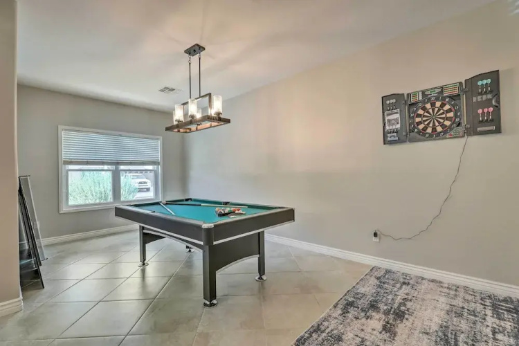 Spacious Gilbert Escape w/ Pool & Hot Tub!