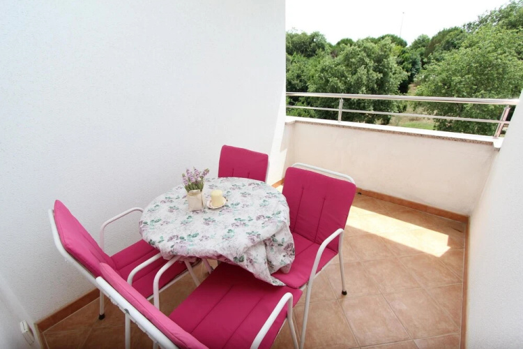 Apartments Ulika