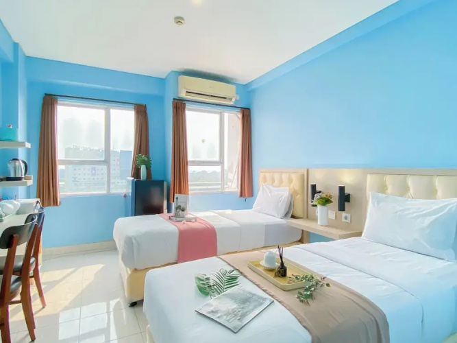 Blue Accent Studio (No Kitchen) At Elvis Tower Apartment