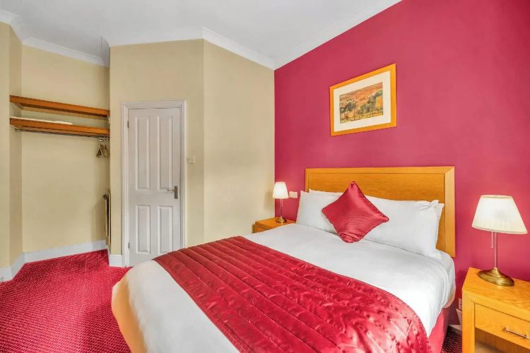 Dial House Hotel