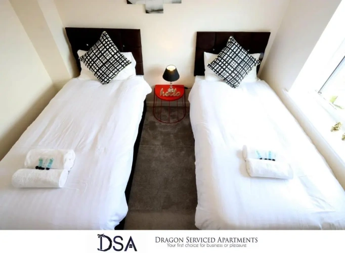 3 Bedrooms Apartment