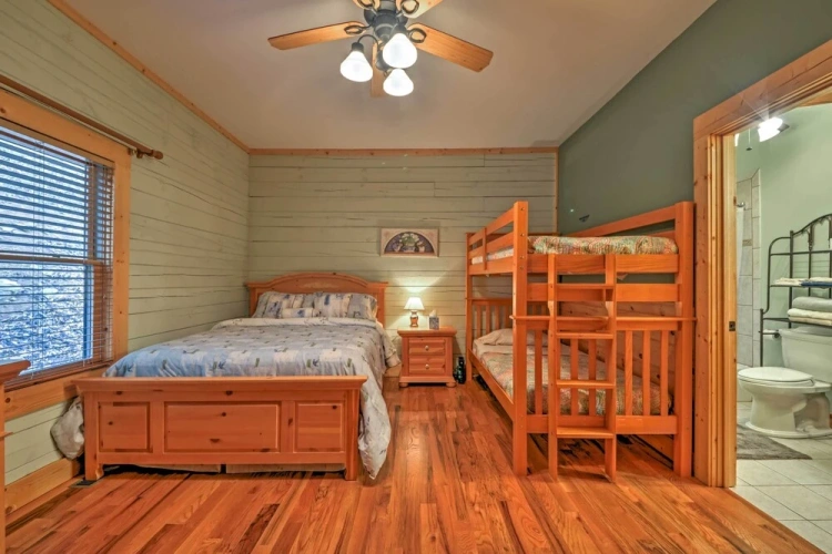 3 Bedrooms Cottage
