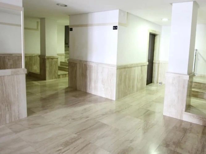 3 Bedrooms Apartment