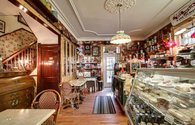 Gîte et Café-Bistro de la Tour