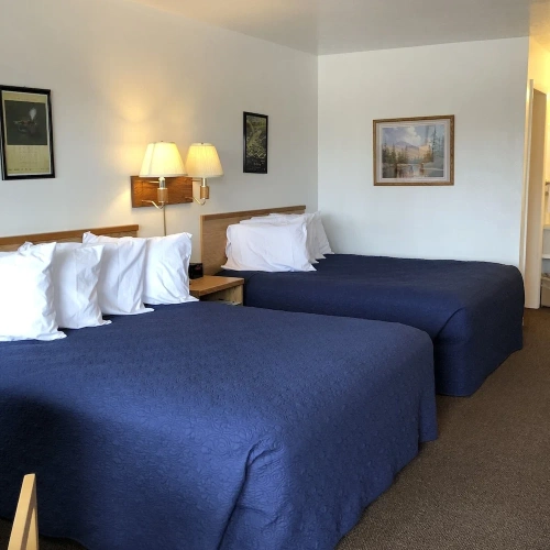 Standard Quadruple room with mountain view
