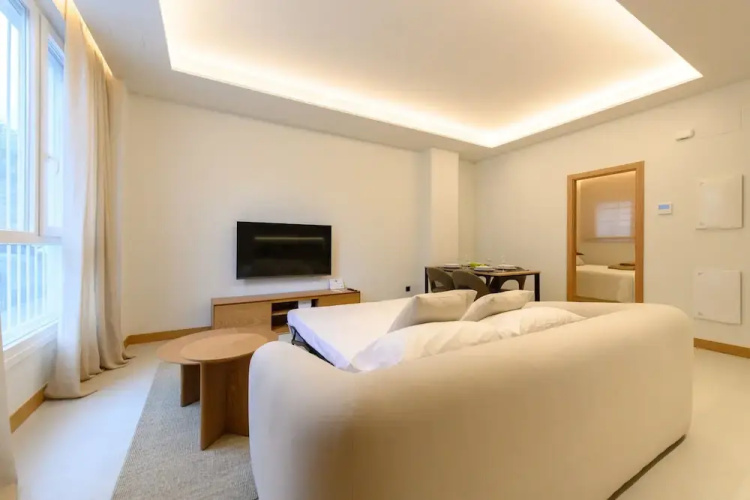 M Scr7b2 Amplio Piso Exterior de un Dormitorio e