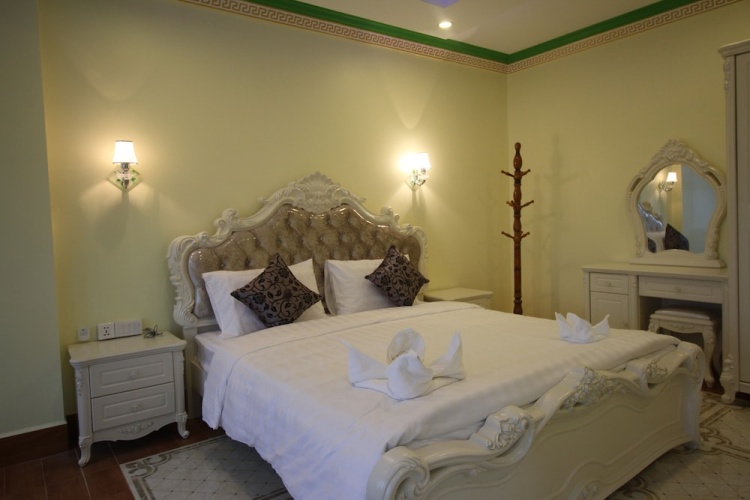 Double Suite
