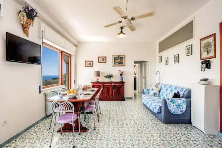 GECA'S House - Panoramic sea view studio