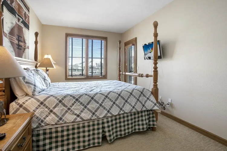224 Chapel Square 2 Bedroom Condo by RedAwning