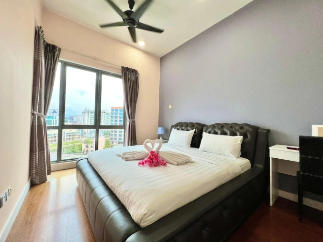 2 Bedrooms Apartment