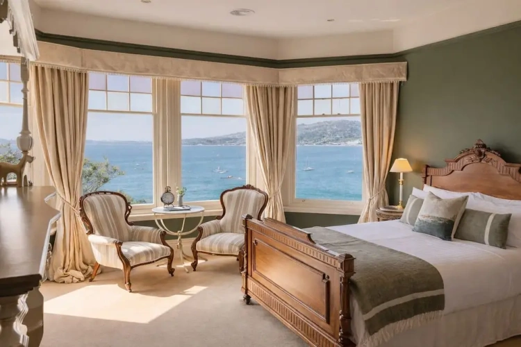 Standard Double room with water view