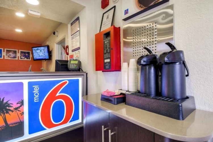 Motel 6 Chino - Los Angeles Area photo 16