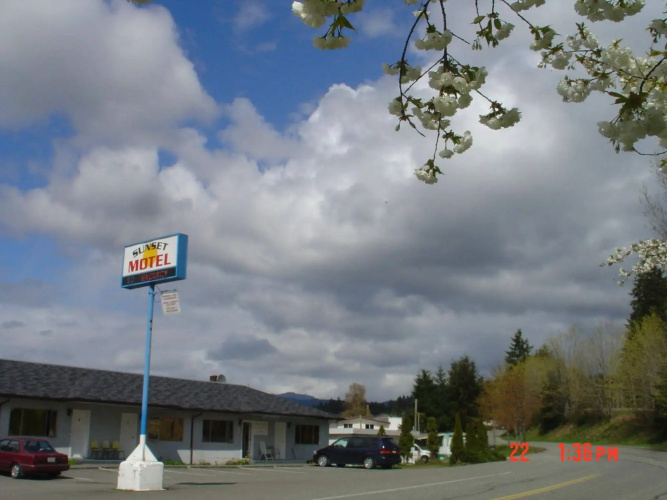 Sunset Motel