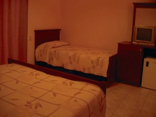 Helia Hotel