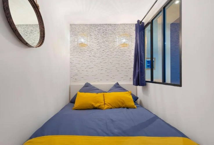 2 Bedrooms Apartment