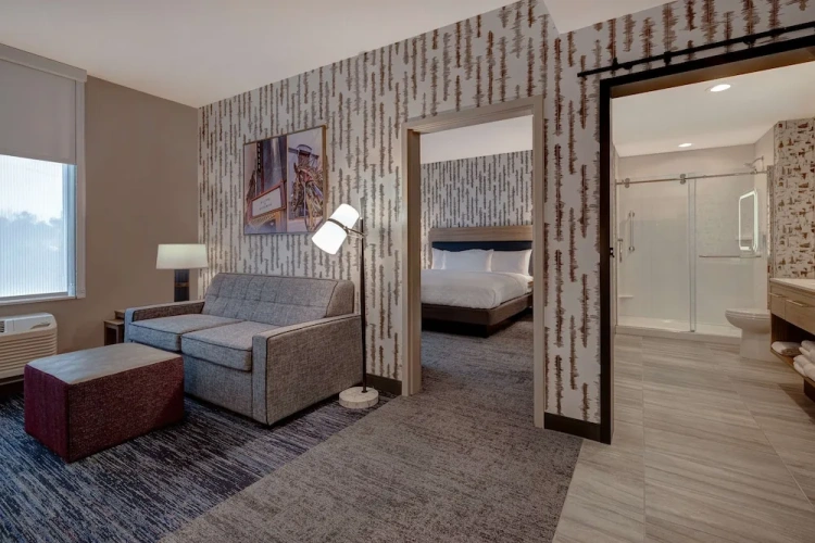 1 Bedroom Suite