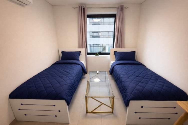 emaro hostel
