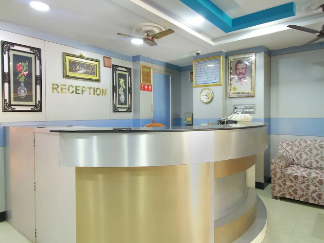 OYO 9113 IBRAS Residency