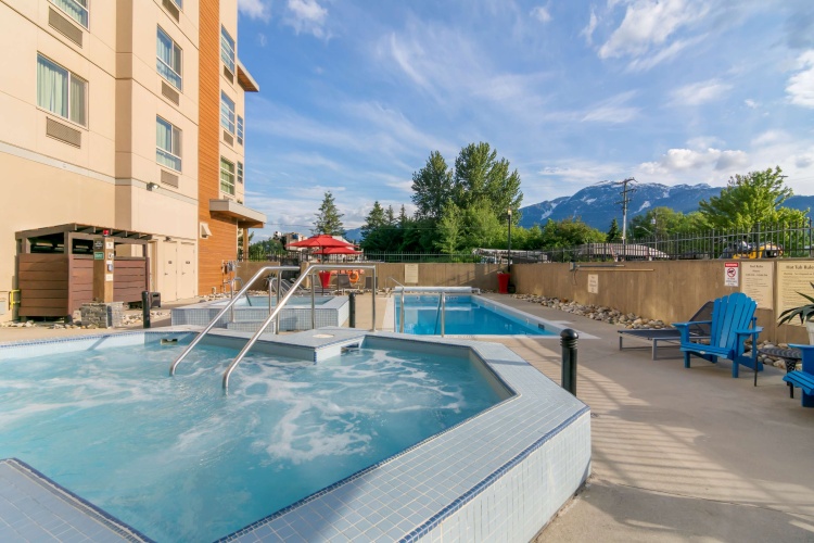 Best Western Plus Revelstoke photo 17