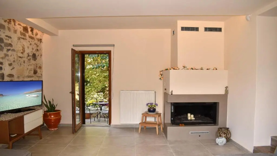 Platanus House