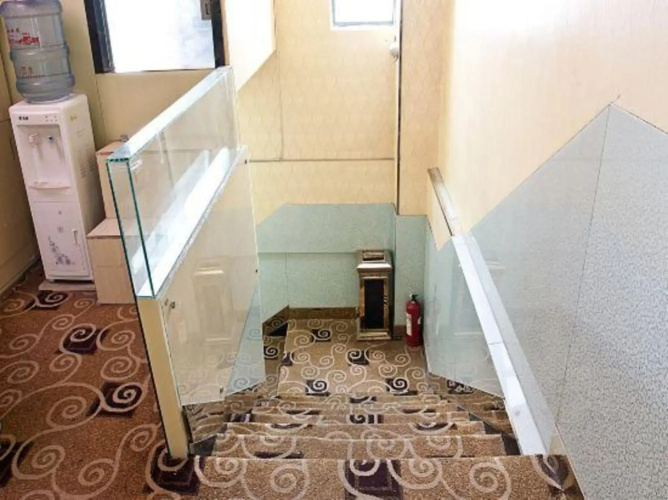 Yijia Hotel
