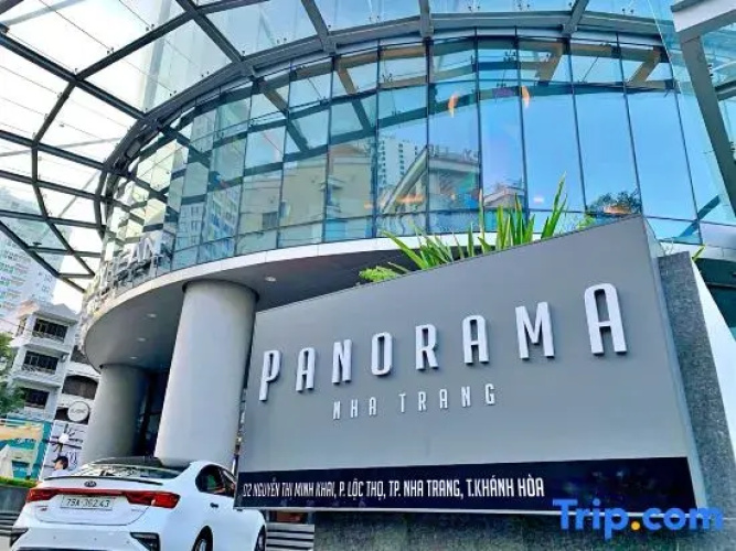 S79 Residence LYN Panorama