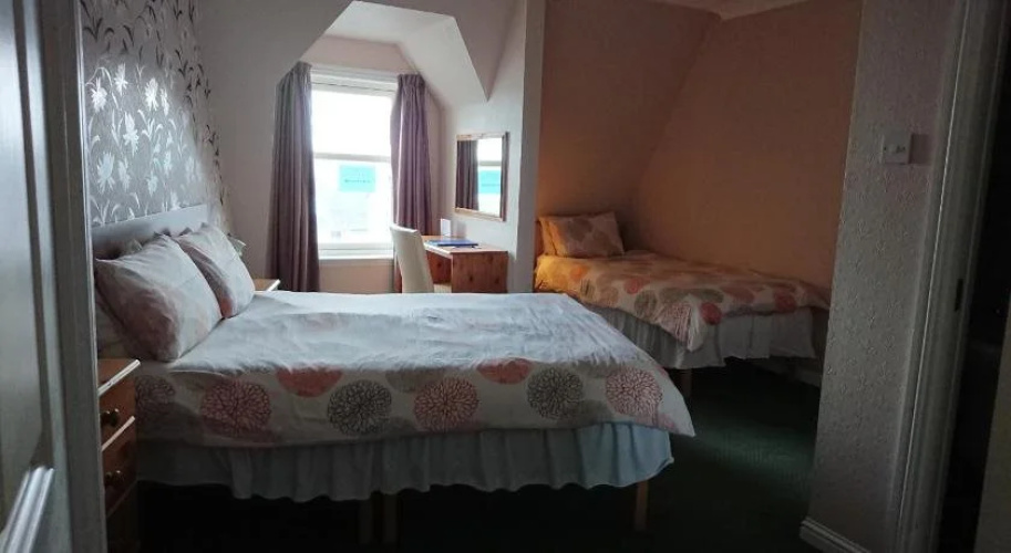 Glen Orchy House