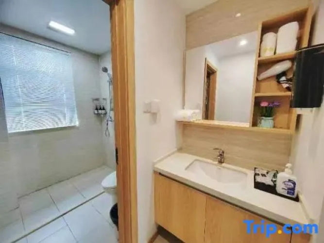 Xinmi Honey B&B