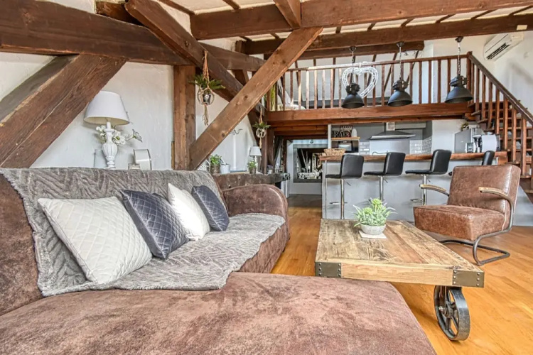 Guestready - Cozy and Rustic Duplex - 1 min Walk From Palais!