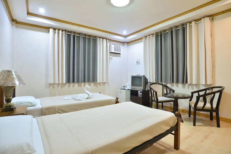 Amax Inn Makati