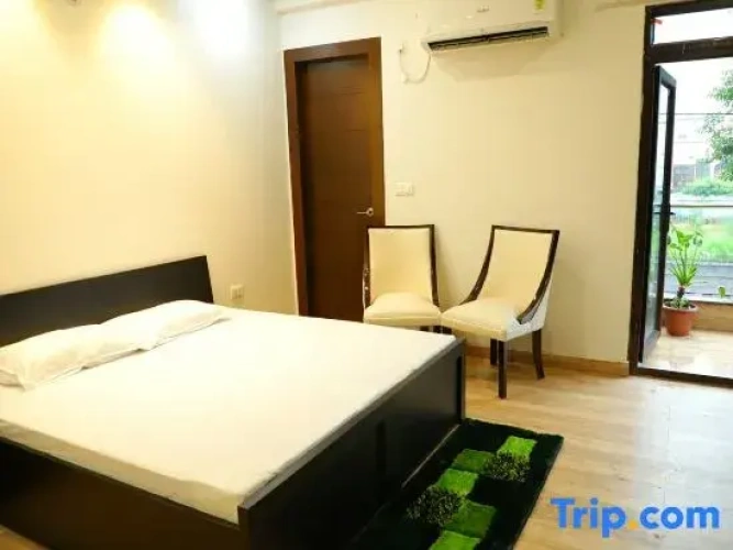 3 Bedrooms Apartment with balcony