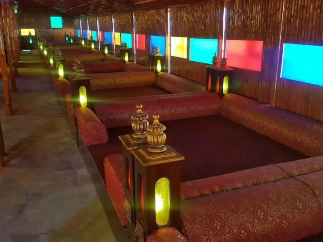 Hotel Spogmay & Kehkeshan Restaurent