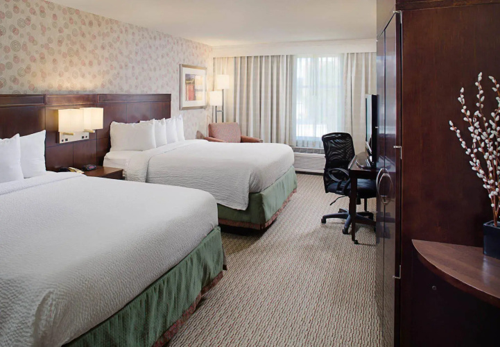Courtyard by Marriott Keene Downtown