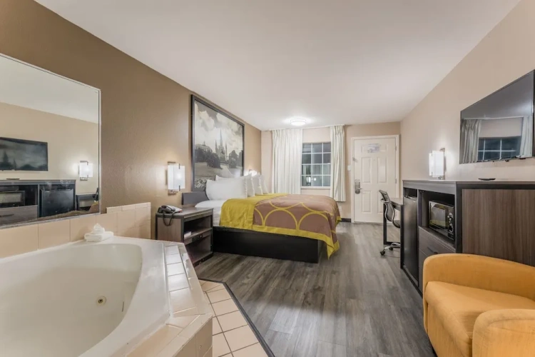 Double Suite