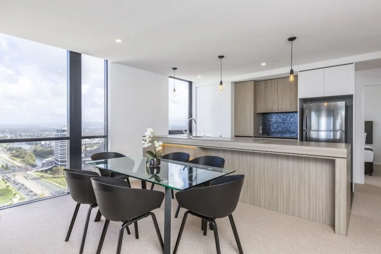1 Bedroom Apartment with balcony