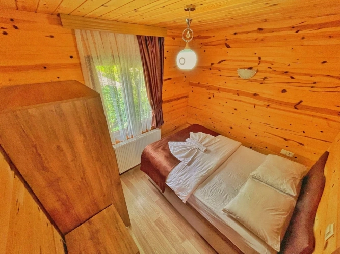 Quadruple Bungalow