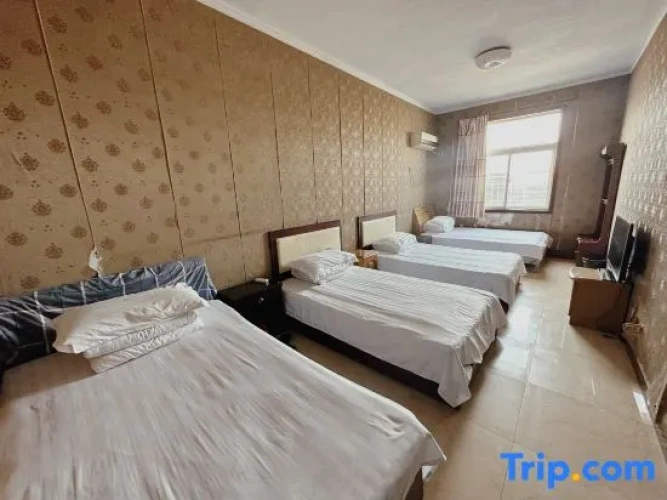 Economy Quadruple room