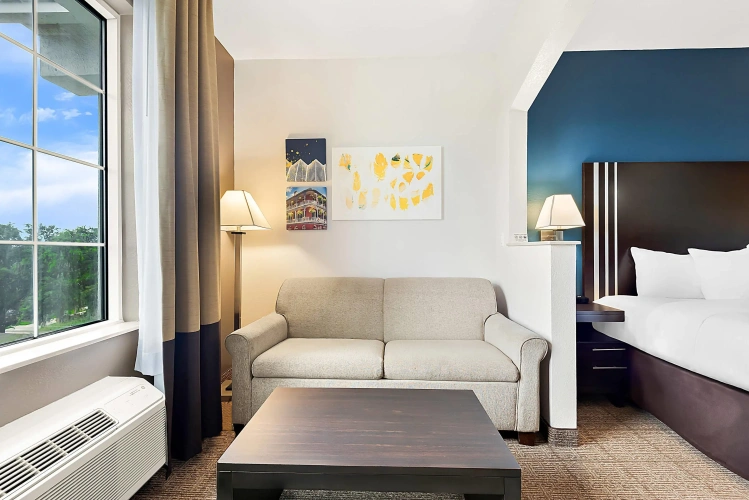 Double Suite