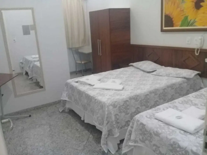 Standard Triple room