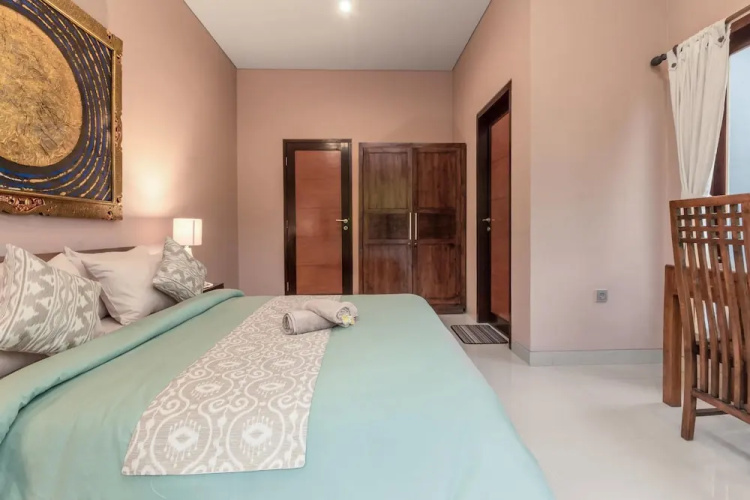 Blue Swing Villa