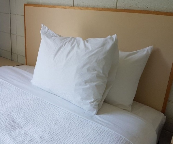 Airport Inn photo 7