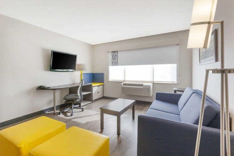 Double Suite