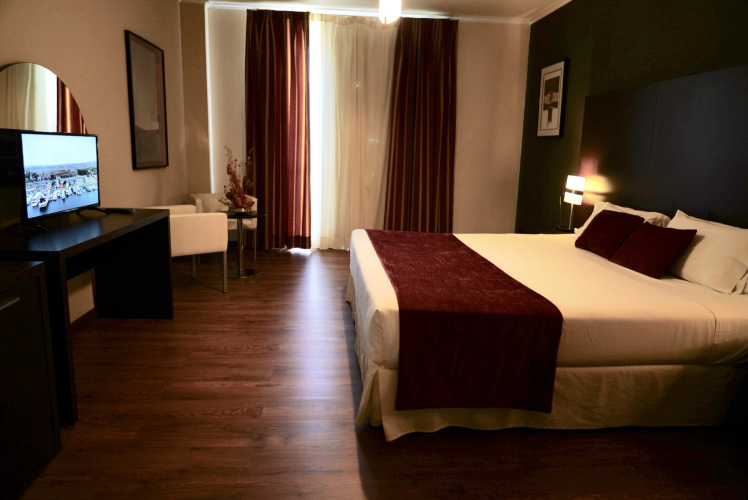 Hotel O Val Do Naseiro