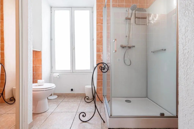 1 Bedroom apartment in Nice Port