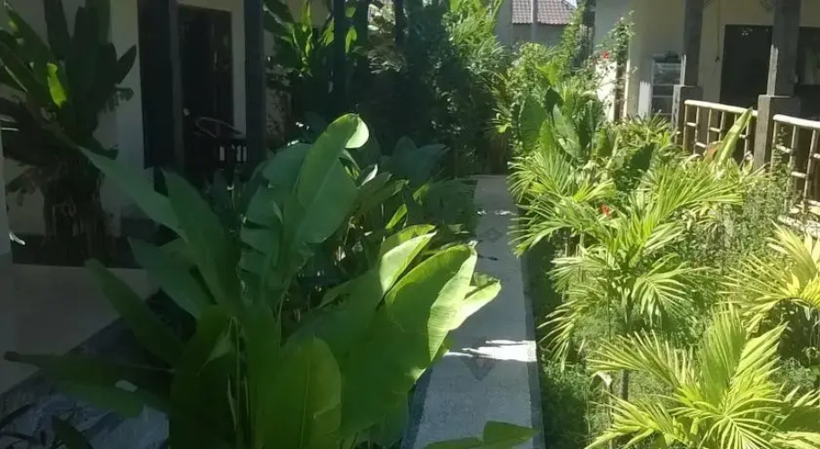 Dillons Bungalows and Restaurant