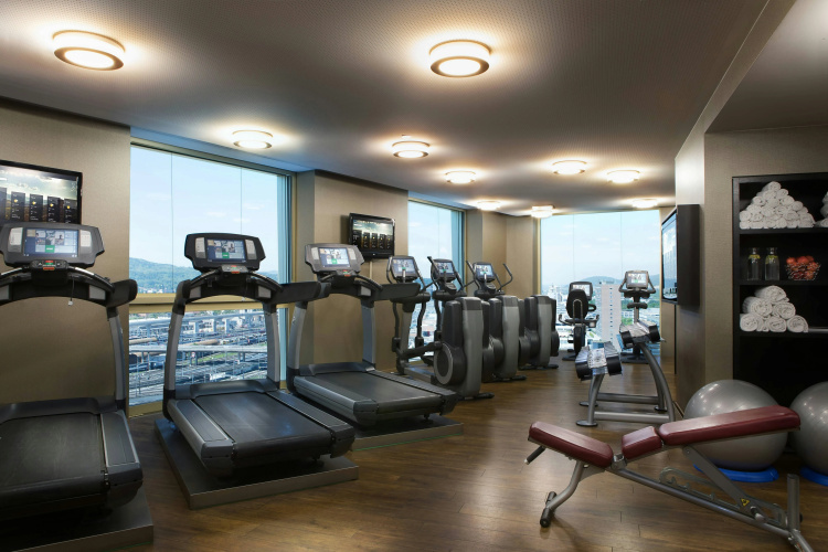 Renaissance Zurich Tower Hotel photo 21