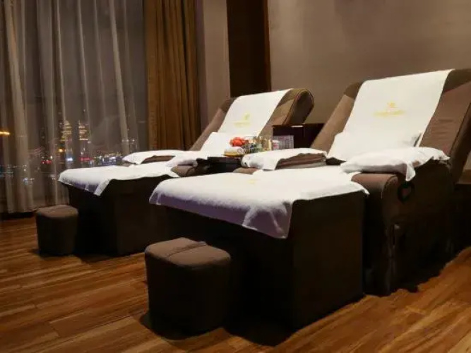 Crown Century Hotel