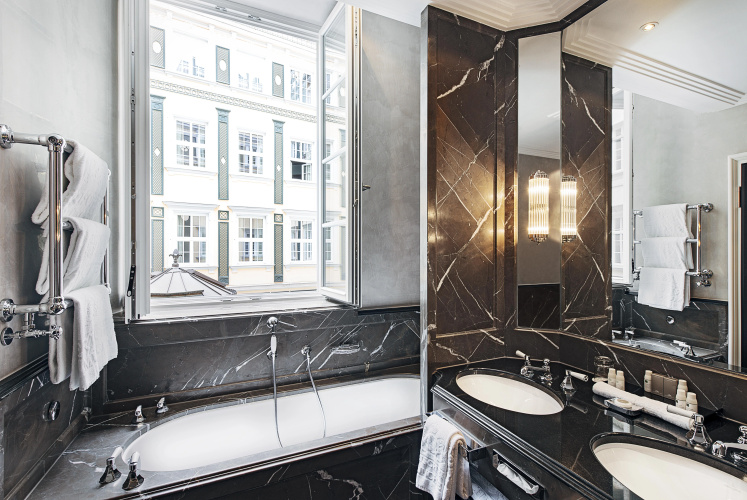 Hotel Bayerischer Hof photo 12